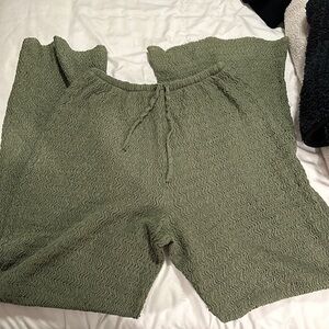 Zara Green Wide Leg Knit Pants